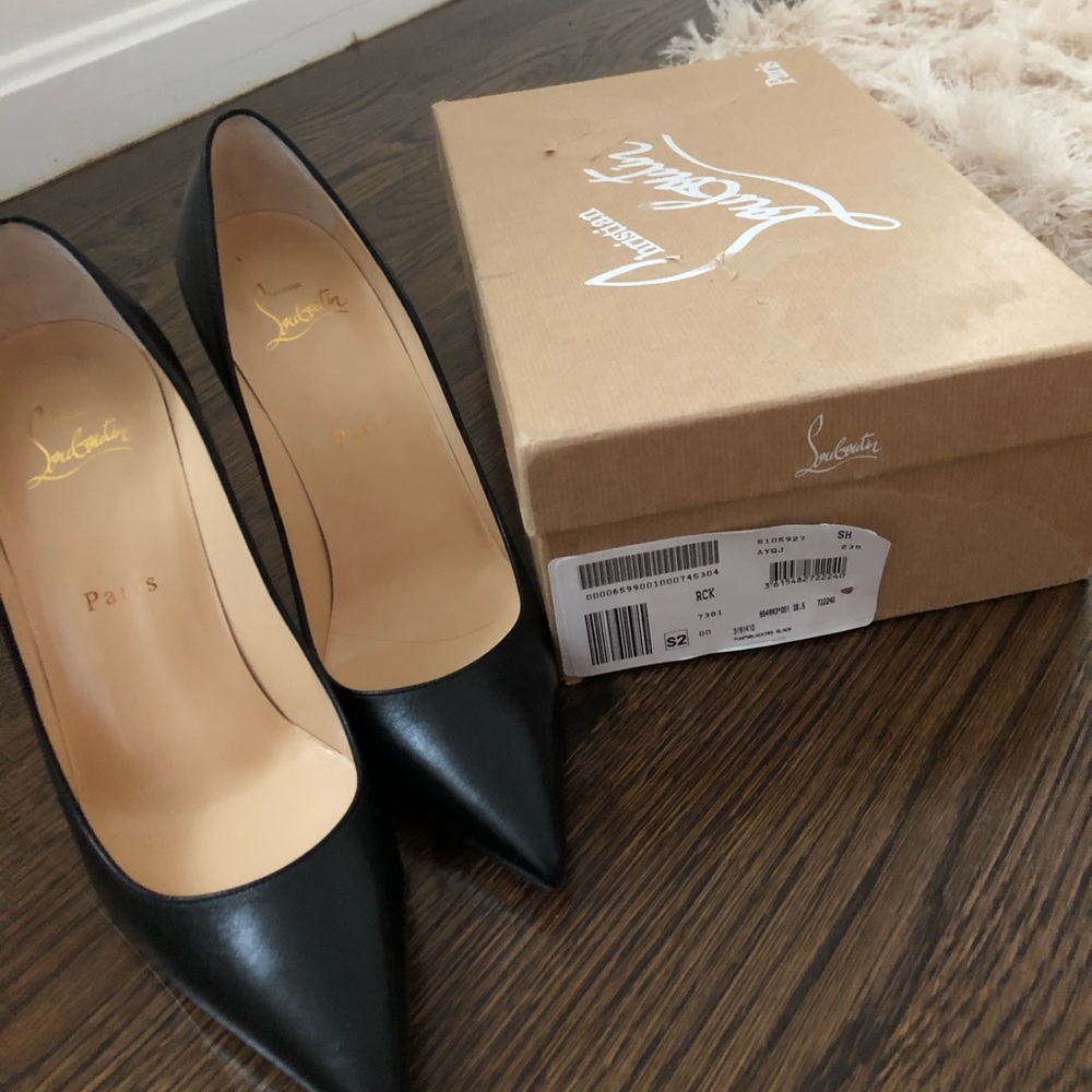 Christian Louboutin So Kate Pointed Toe Black Pump